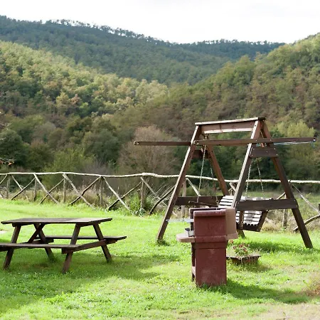 Lovely Farmhouse In Umbria With Swimming Pool